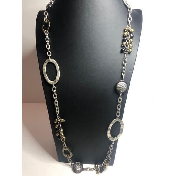 649 Laura Ashley hammered oval link silvertone station necklace 40" - Picture 1 of 1